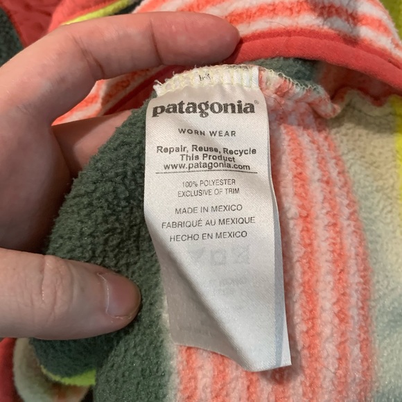 Patagonia Womens Fleece Pullover - Picture 4 of 6